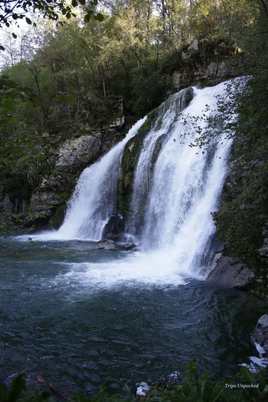 Virje Waterfall falling into its pool.